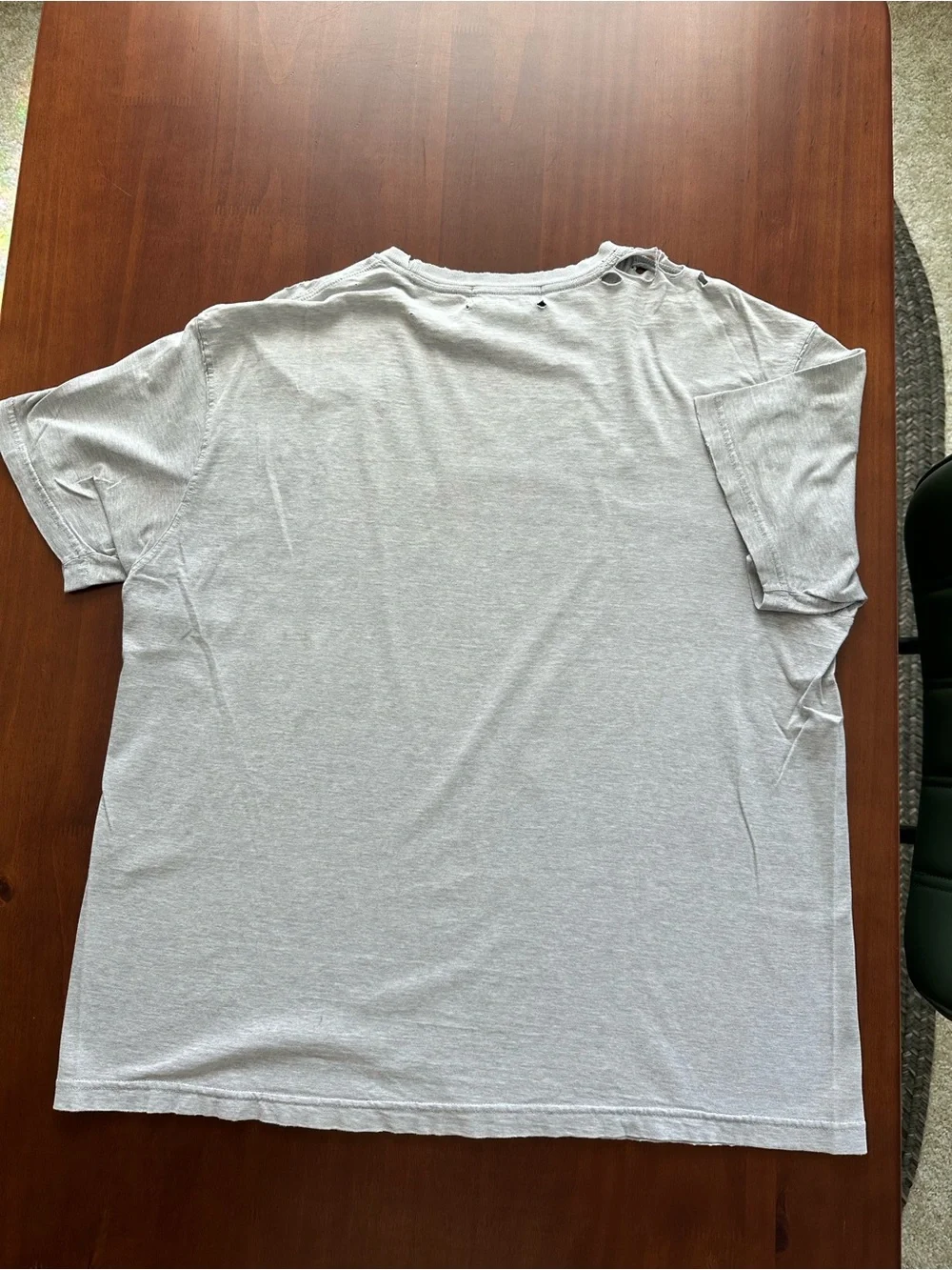 Vintage Banana Republic Light Gray Athletic Logo Short Sleeve Tee